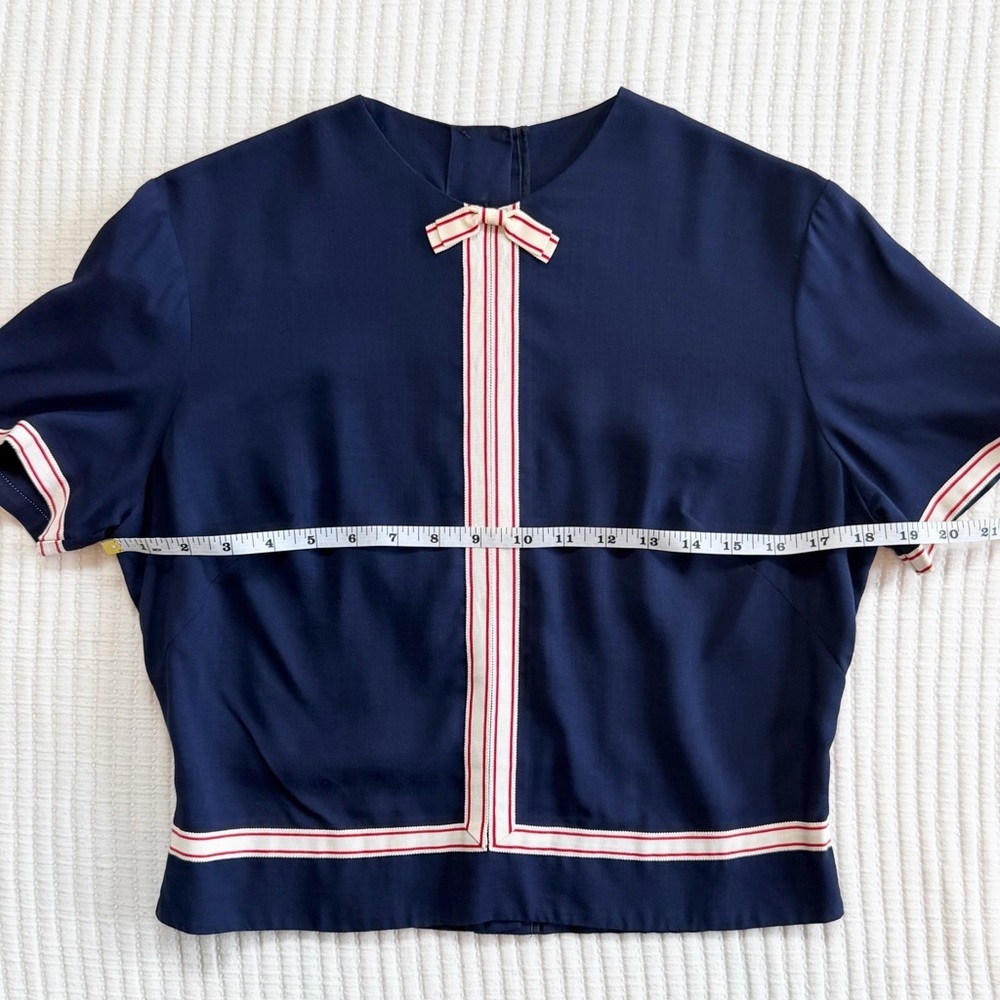 Vintage Sailor Style Navy Short-Sleeve Top with Red Ribbon Trim and Neck Bow USA - Picture 2 of 9